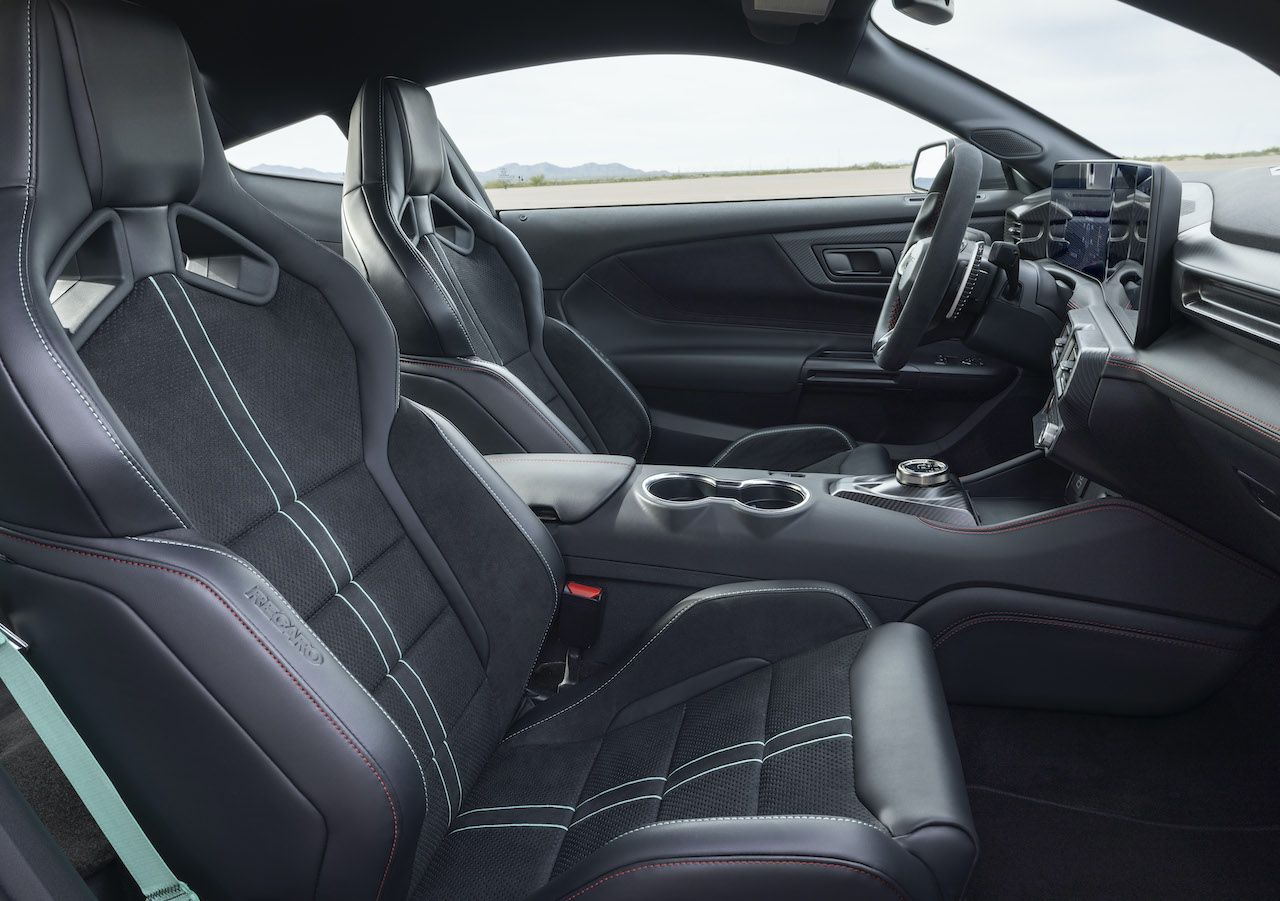 2026_Mustang_Dark_Horse_SC_Track_Pack_22_8603